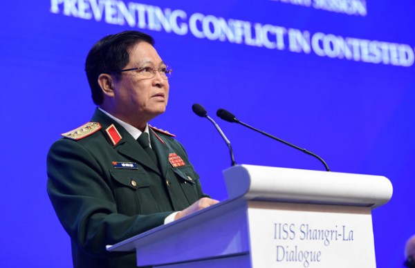 Bộ trưởng Bộ Quốc phòng Ngô Xuân Lịch phát biểu tại Đối thoại Shangri-La AFP