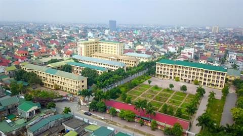 Phóng sự tài liệu 60 năm truyền thống Trường Đại học Kinh tế Nghệ An