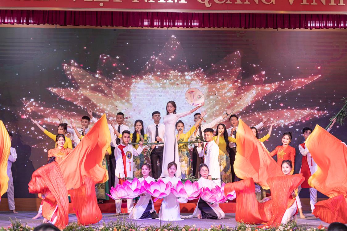 Công khai thông tin chất lượng đào tạo thực tế của cơ sở giáo dục đại học năm học 2022 - 2023