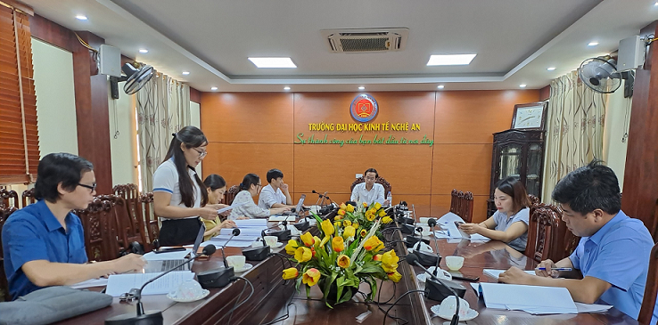 Đánh giá, nghiệm thu đề tài Khoa học và Công nghệ trọng điểm cấp trường năm 2023