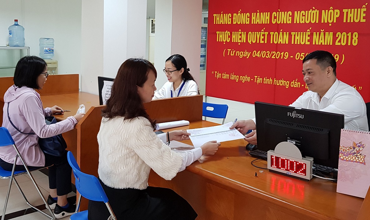 Năm 2024, tiếp tục cắt giảm, đơn giản hóa thủ tục hành chính thuế