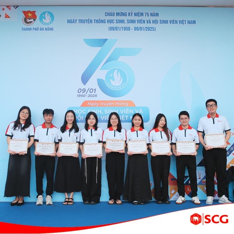 Sinh viên nhà NAU xuất sắc đạt học bổng “SCG Sharing the Dream” giành cho học sinh, sinh viên toàn quốc