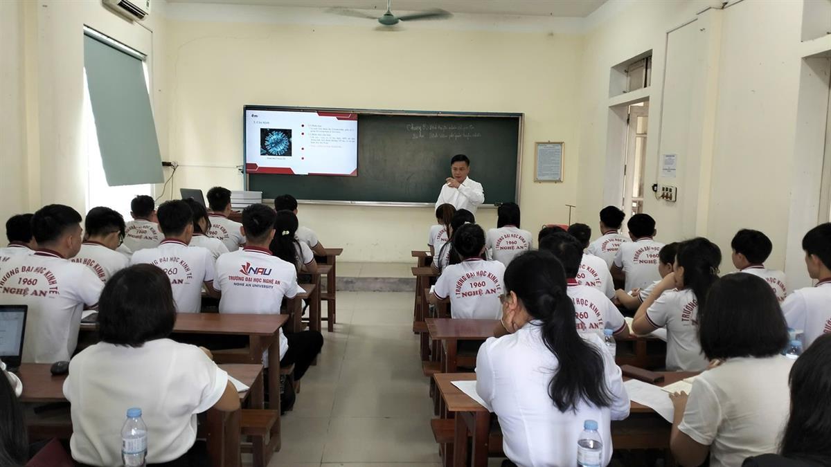 Khoa Nông Lâm Ngư tích cực tham gia phong trào hội giảng chào mừng Ngày nhà giáo Việt Nam 20/11