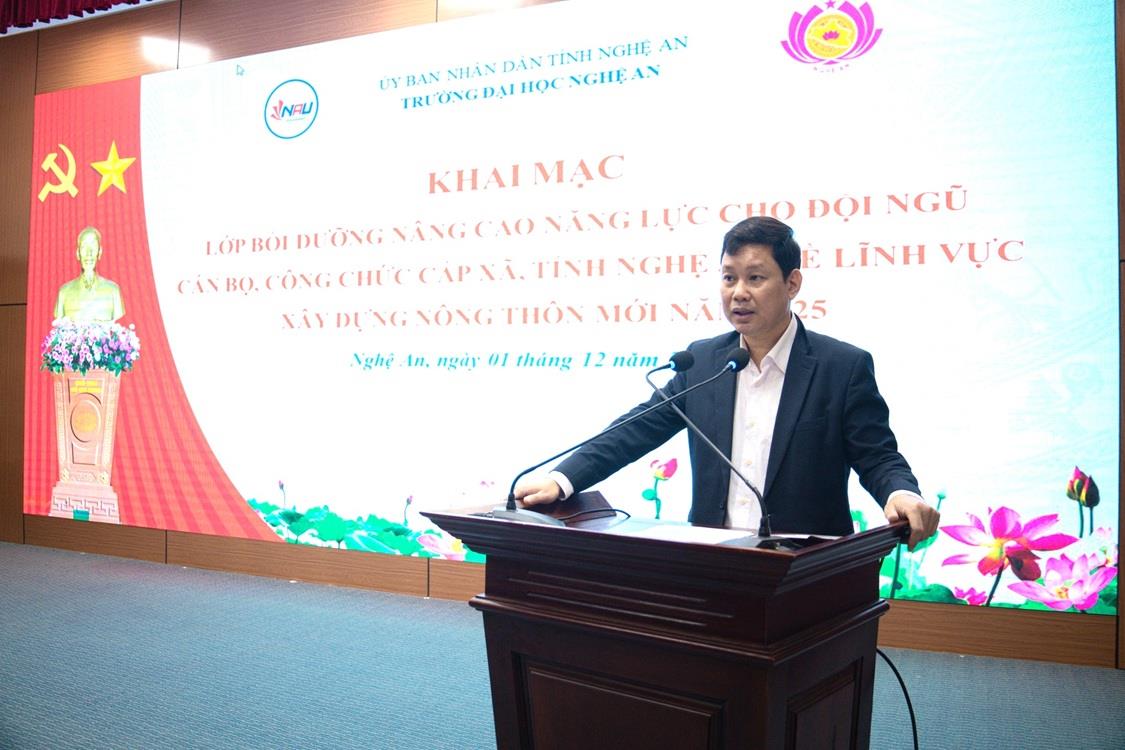 Khoa Khoa học Cơ bản đồng hành bồi dưỡng năng lực cho cán bộ cấp xã tỉnh Nghệ An năm 2025