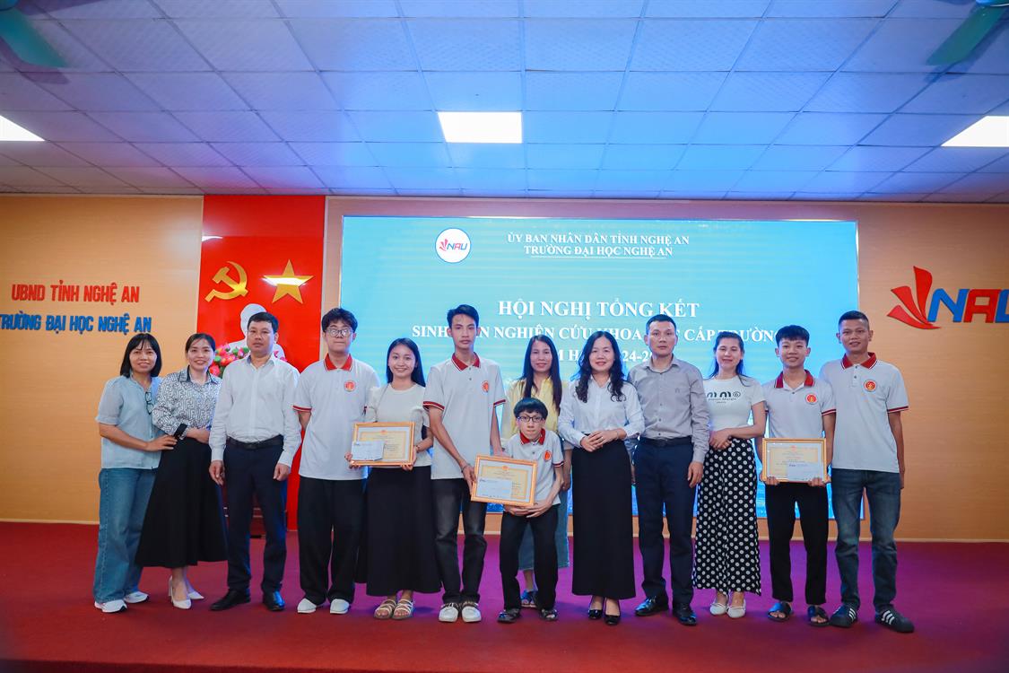 Hội nghị tổng kết Sinh viên Nghiên cứu khoa học năm học 2024 – 2025