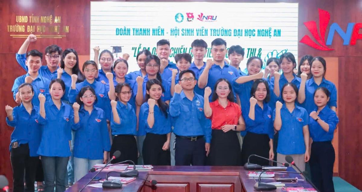 Lễ ra quân Chiến dịch tình nguyện hè 2025 – Tuổi trẻ NAU sẵn sàng lên đường!