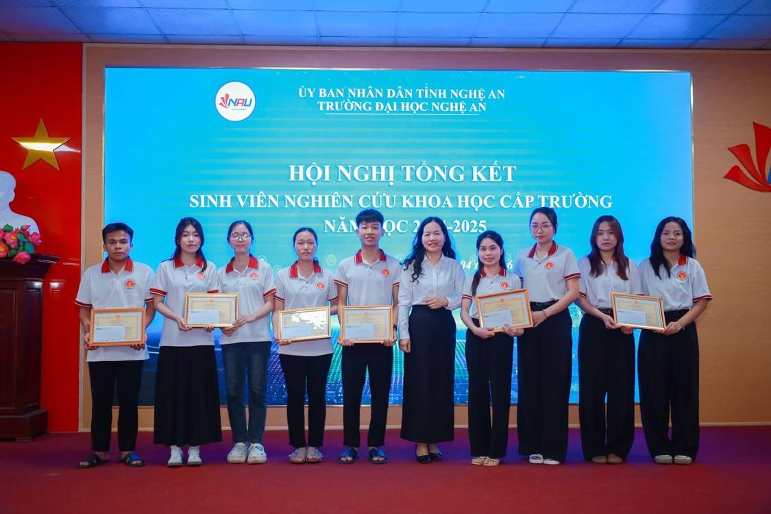 Tự hào Trường Đại học Nghệ An - Sắc màu hoạt động chào mừng đại hội đảng bộ nhiệm kỳ 2025-2030
