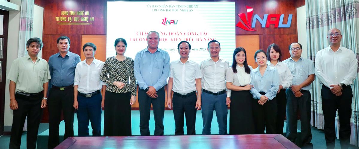 Đoàn công tác của Trường Đại học Kiến trúc Đà Nẵng đến thăm quan và học tập kinh nghiệm tại Trường Đại học Nghệ An