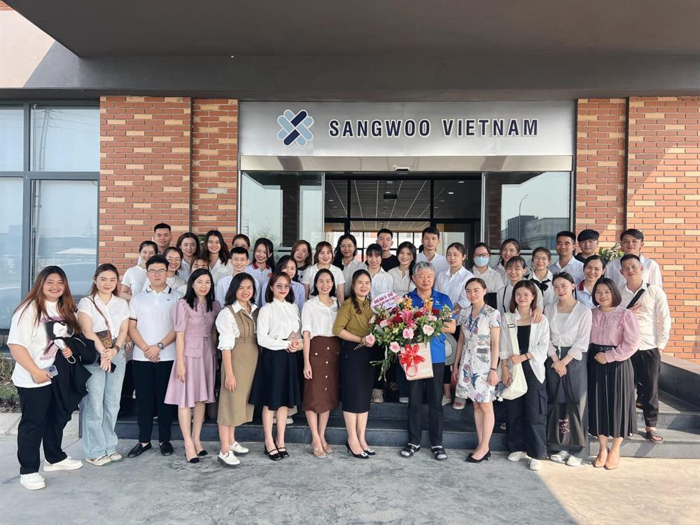 NGÀNH LOGISTICS VÀ QUẢN LÝ CHUỖI CUNG ỨNG – CƠ HỘI NGHỀ NGHIỆP TOÀN CẦU TẠI NAU