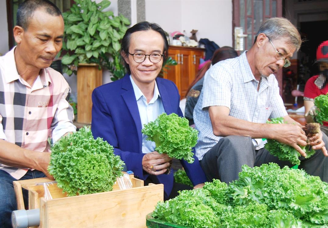 Từ biển lên rừng - Kết nối tri thức, kiến tạo tương lai