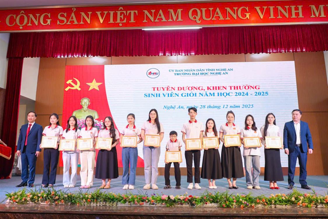 ĐẦU NĂM 2026 – TIẾP NỐI KHÁT VỌNG, LAN TỎA THÀNH TÍCH CỦA SINH VIÊN CNTT TẠI NAU