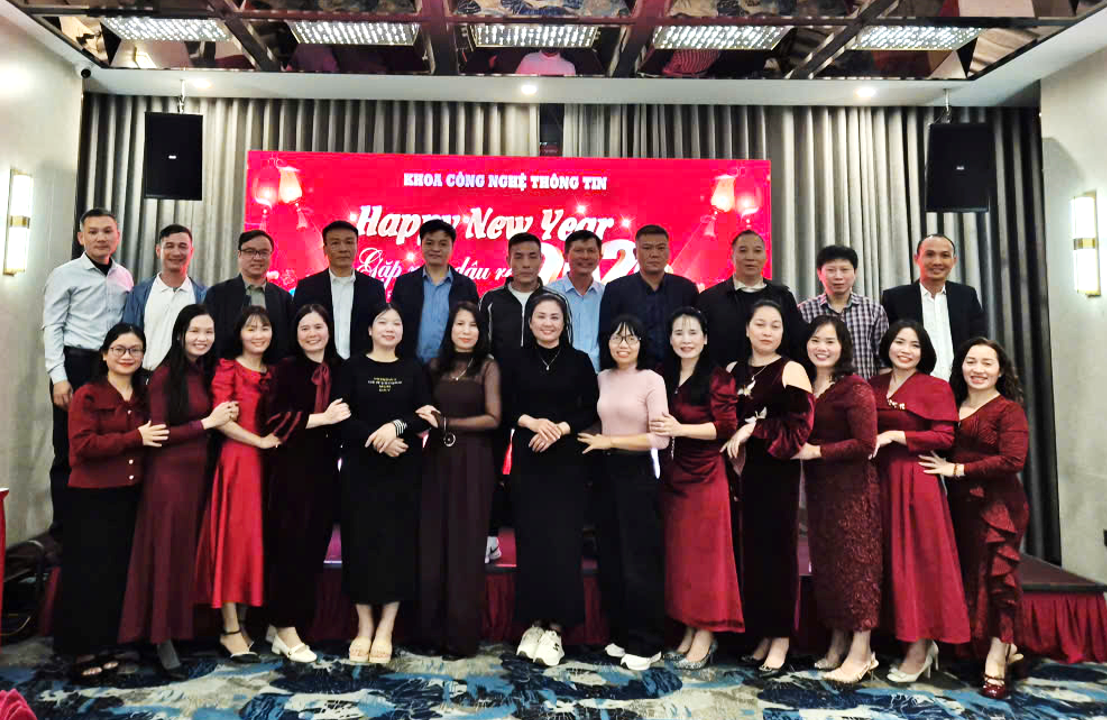 KHOA CNTT *** ẤM ÁP TÌNH THÂN TRONG BUỔI GẶP MẶT DÂU – RỂ ĐẦU XUÂN 2026