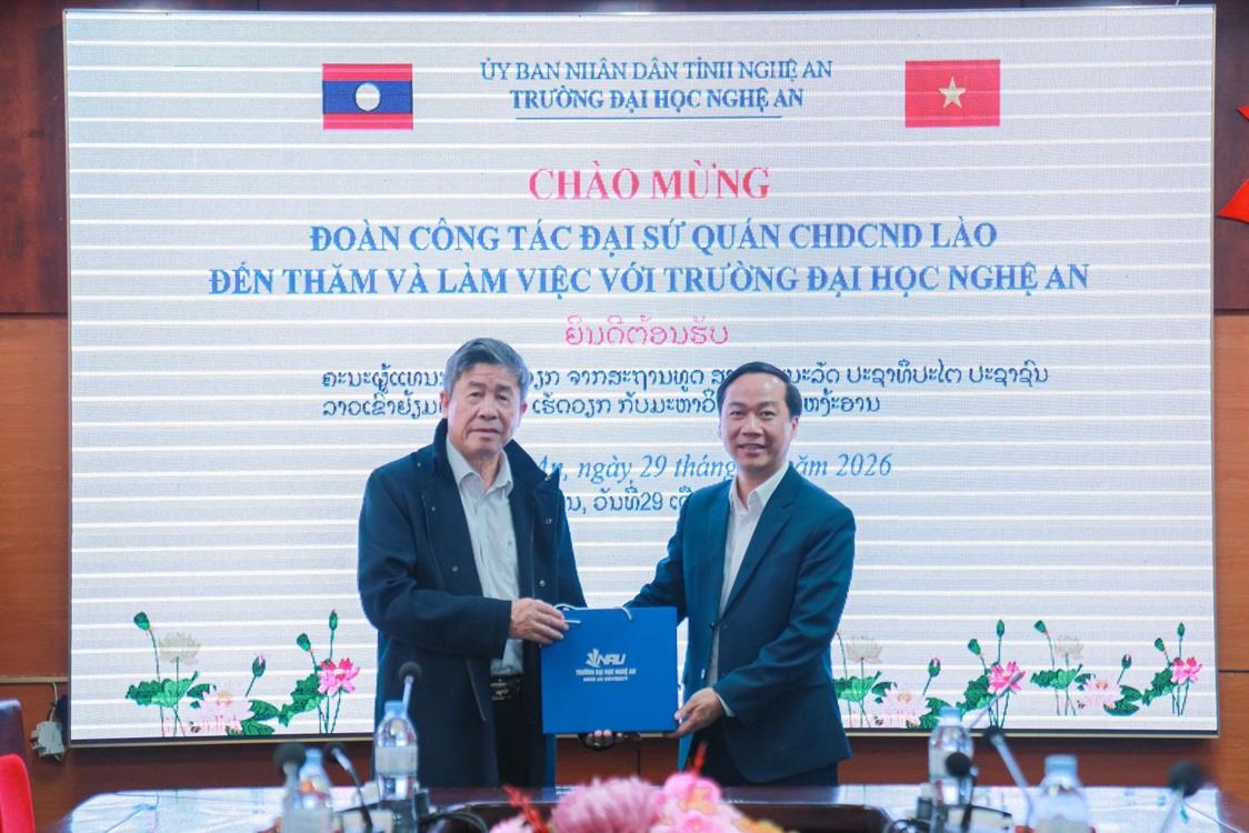 Trường Đại học Nghệ An - Điểm đến giáo dục tin cậy trong hợp tác Việt Nam – Lào