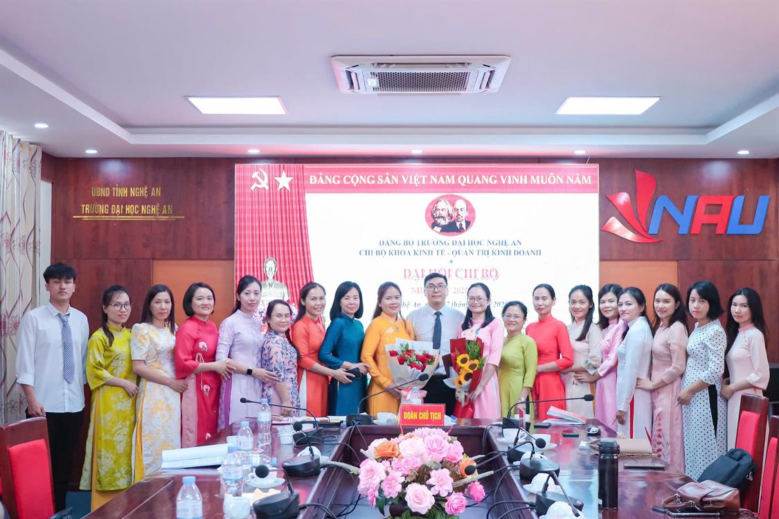 VÌ SAO NÊN CHỌN KHOA KINH TẾ – QUẢN TRỊ KINH DOANH?