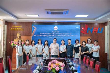 TIẾP LỬA HÀNH TRÌNH HỘI NHẬP QUỐC TẾ CHO ĐOÀN SINH VIÊN THAM GIA CHƯƠNG TRÌNH GIAO LƯU VĂN HÓA TẠI THÁI LAN