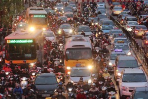 Đại sứ vạch cái sai của giao thông Việt
