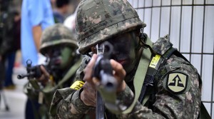 Binh sĩ Hàn Quốc trong một cuộc tập trận chung với Mỹ. (Ảnh: AFP)