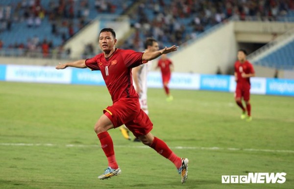 U23 Việt Nam thắng thuyết phục, HLV Park Hang Seo vẫn chất chồng...