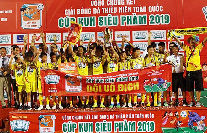 Sông Lam Nghệ An vô địch bóng đá thiếu niên toàn quốc 2019
