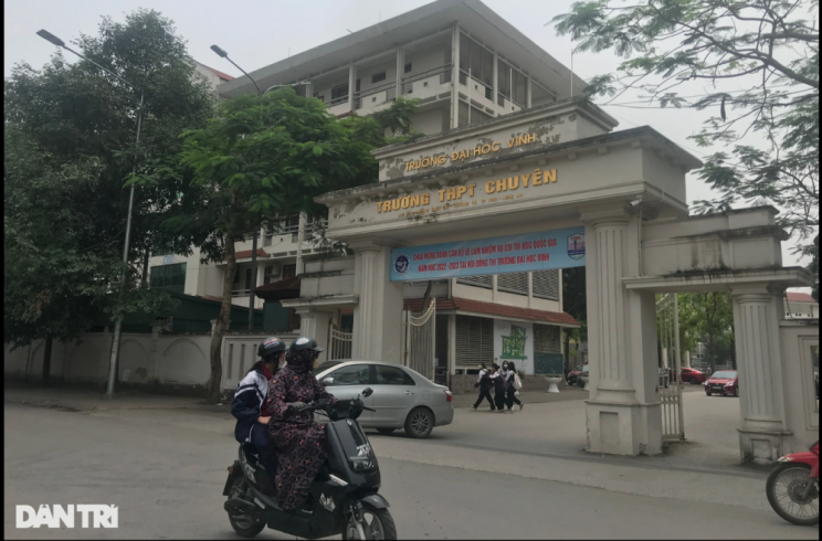 Vụ nữ sinh lớp 10 ở Nghệ An tự tử: Trường báo cáo ra sao với Bộ GD&ĐT?