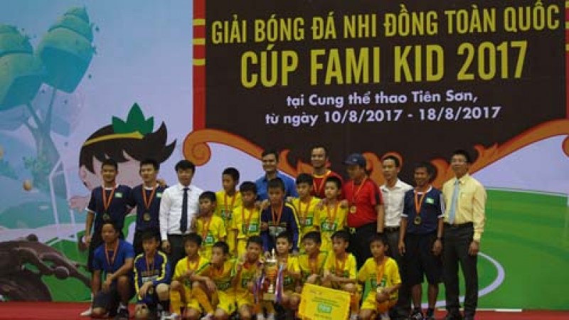 Với chiến thắng ở mùa giải 2017, đội U.11 Sông Lam Nghệ An lần đầu tiên vô địch Giải Bóng đá Nhi đồng toàn quốc.