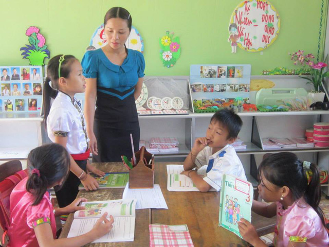 Mô hình trường học mới (VNEN) được thí điểm thực hiện tại 73 trường tiểu học ở Nghệ An.