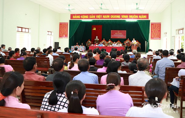 Hội nghị tiếp xúc cử tri xã Hồng Thành, huyện Yên Thành