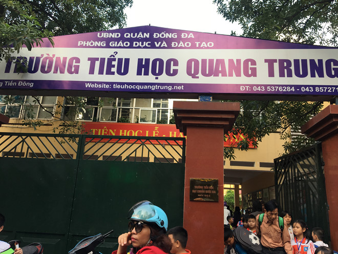 Trường Tiểu học Quang Trung, Hà Nội   nơi xảy ra sự việc
