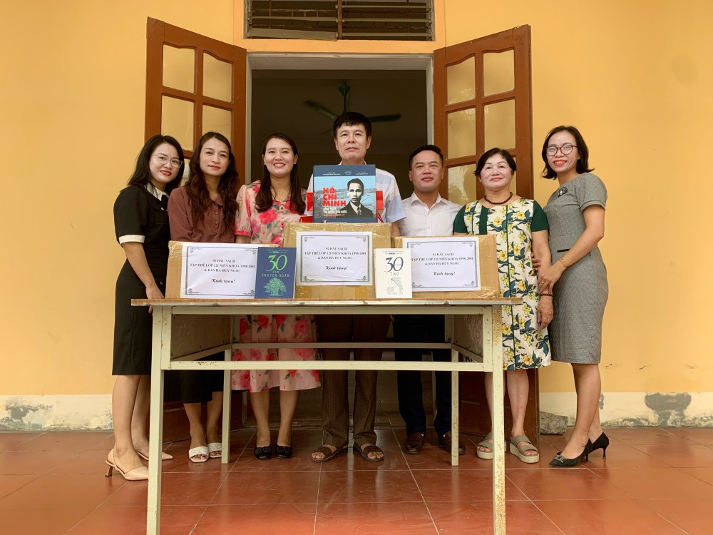 Trường THPT Thái Lão (Nghệ An): Ghi nhận tấm lòng của cựu học sinh